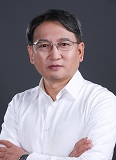 张洪忠.jpg