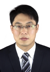 李文龙1.jpg