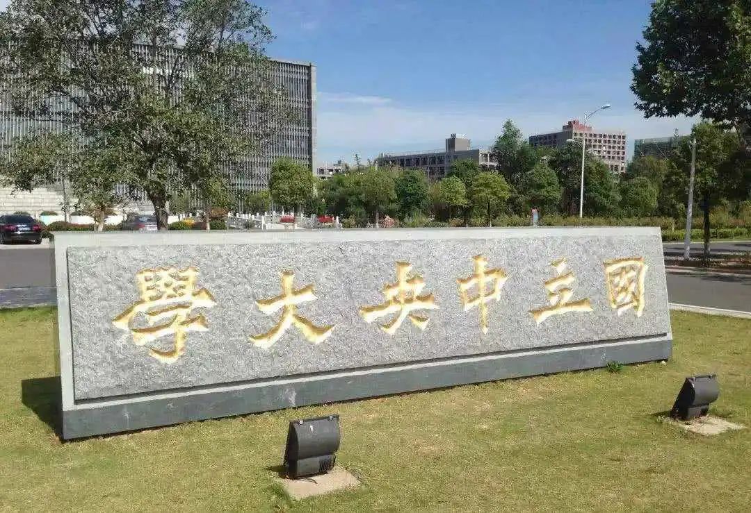 05.jpg