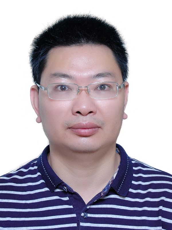 袁小芳.jpg