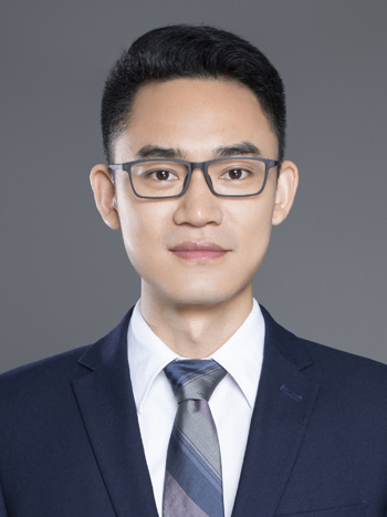 李坤.jpg